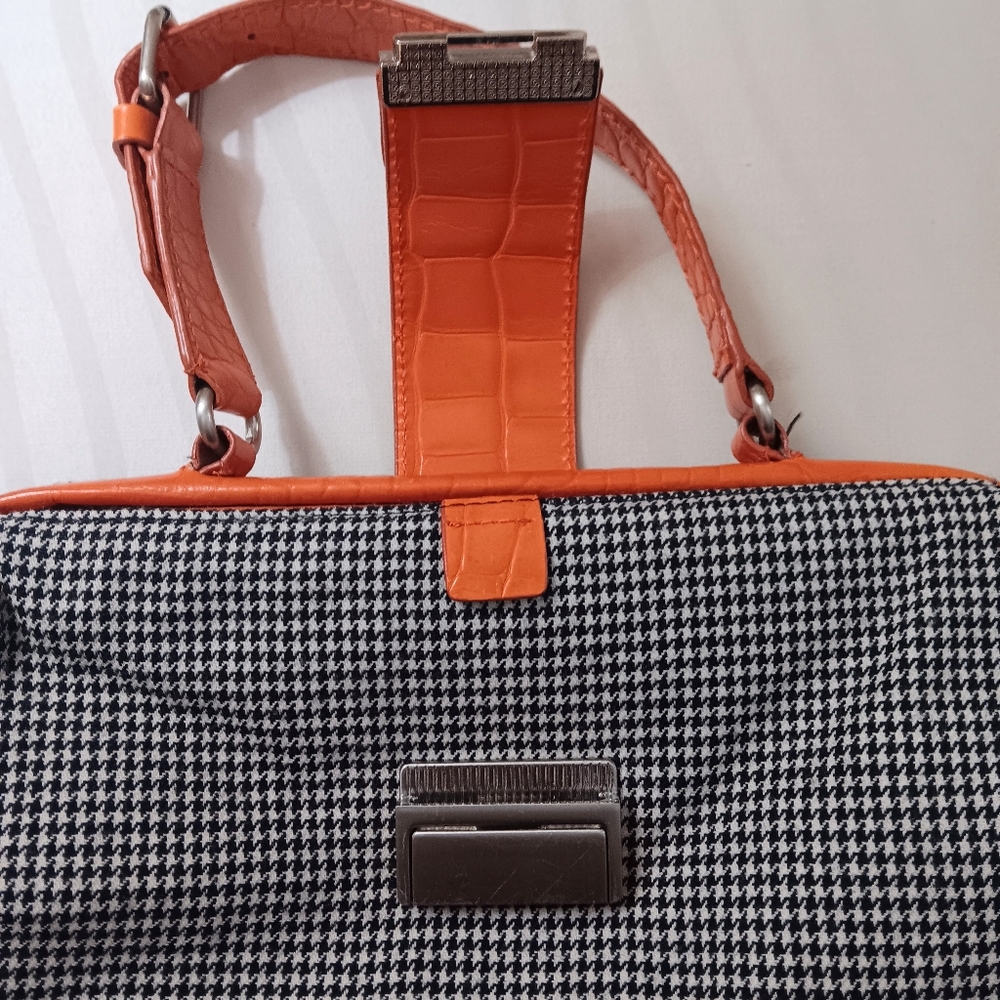 CYNTHIA ROWLEY Purse - Picture 4 of 6